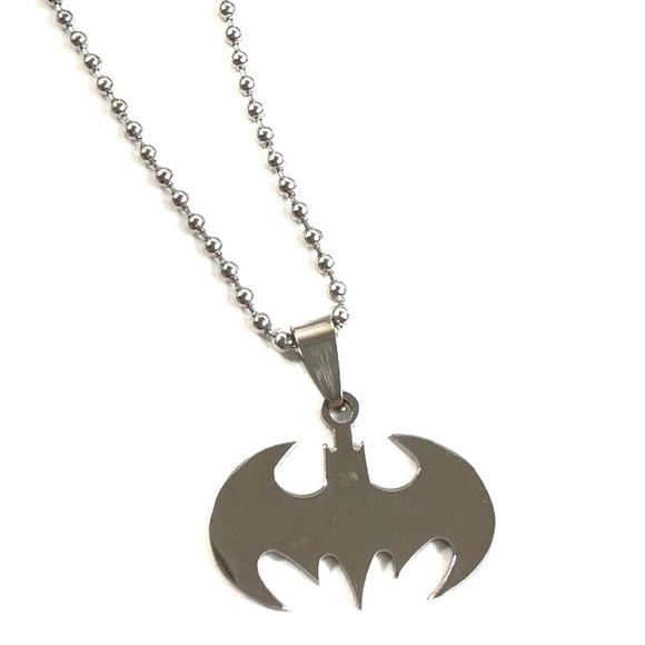 Batman Pendant Necklace Stainless Steel NWT Unisex - Picture 2 of 4
